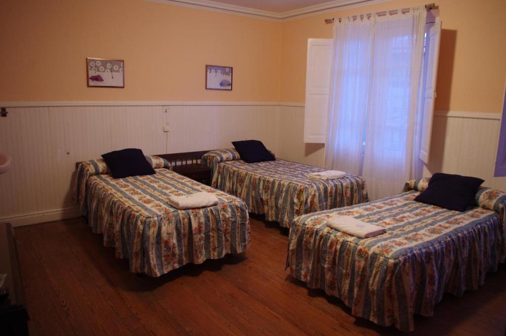 Pension "La Marina" カストロ・ウルディアレス 部屋 写真